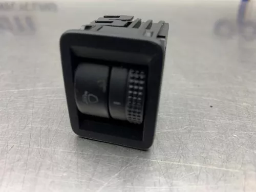 Schakelaar Koplamp Ihv-8250005