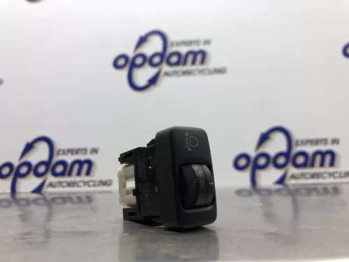 Schakelaar Koplamp Ihv-8177417