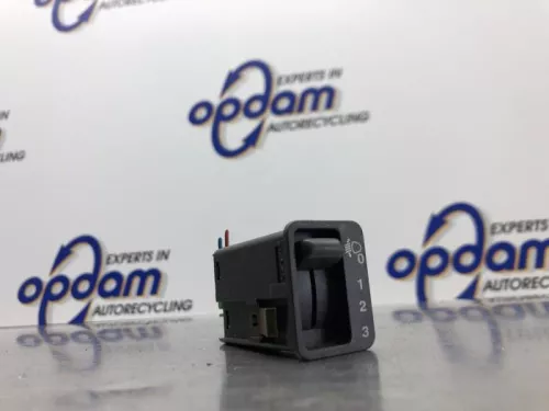 Schakelaar Koplamp Ihv-8167568