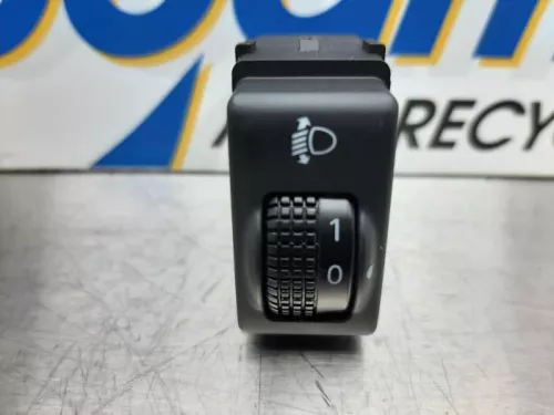 Schakelaar Koplamp Ihv-7589069