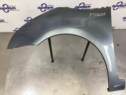 Scherm links-voor-8195532