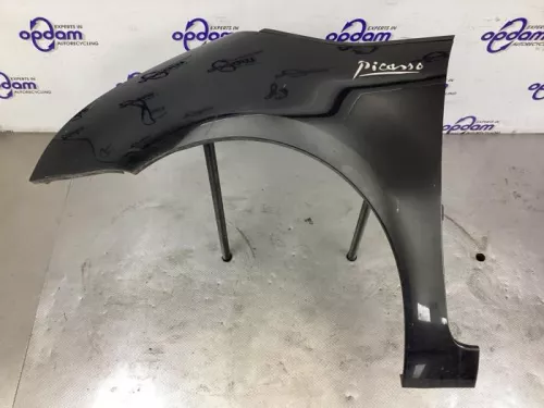 Scherm links-voor-8130916