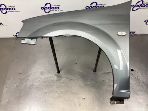 Scherm links-voor-8254563