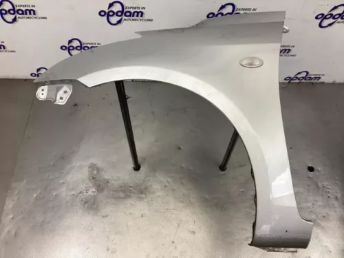 Scherm links-voor-8303827