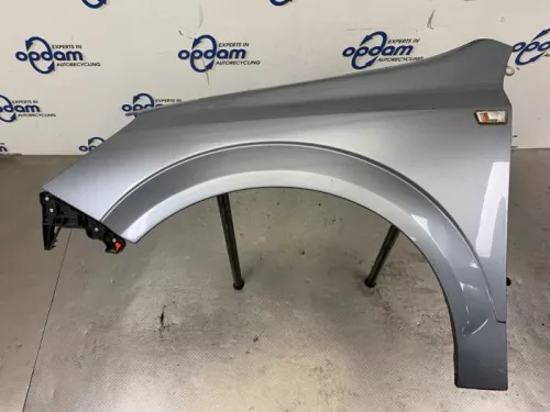 Scherm links-voor-8084428