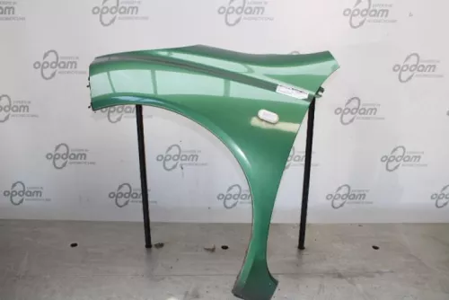 Scherm links-voor-7878894