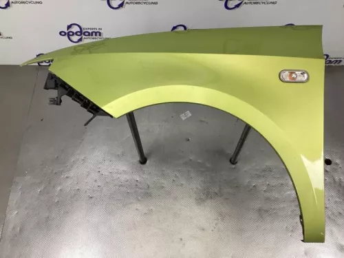 Scherm links-voor-8322209