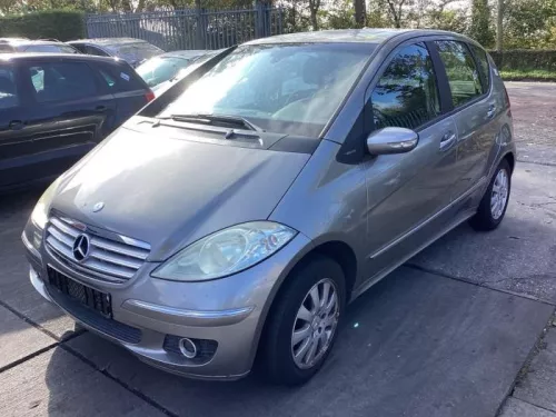 Scherm links-voor-8247013