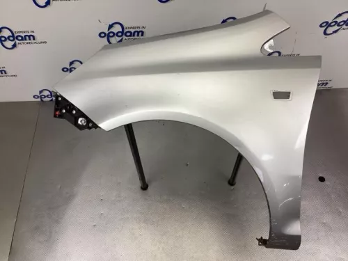 Scherm links-voor-8043103