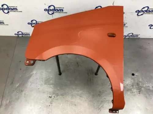 Scherm links-voor-8168641