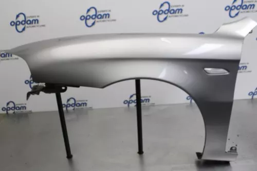 Scherm links-voor-7581019