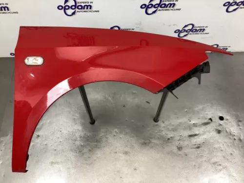 Scherm rechts-voor-8181957