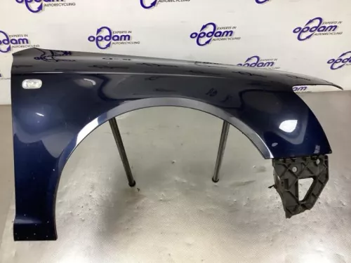 Scherm rechts-voor-8199579