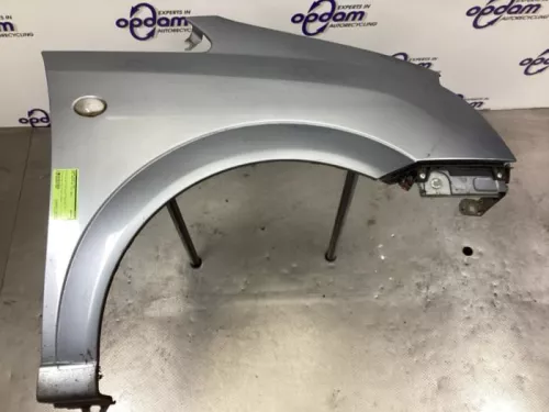 Scherm rechts-voor-8186189