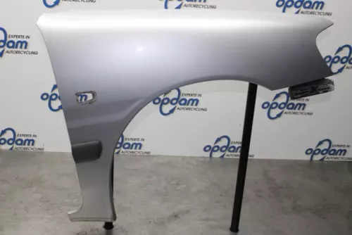 Scherm rechts-voor-7577242