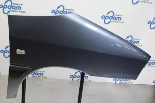 Scherm rechts-voor-7544424