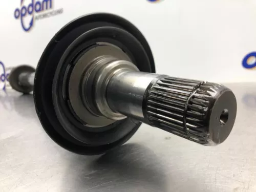 Aandrijfas rechts-achter-8181831