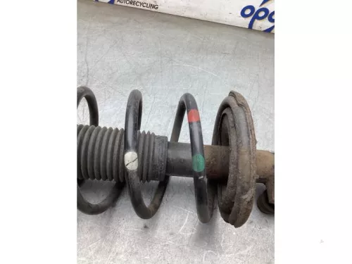 Schokdemperpoot links-voor-8262635