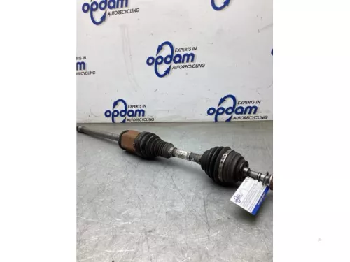 Aandrijfas rechts-voor BMW 7591682 ga8hp45x