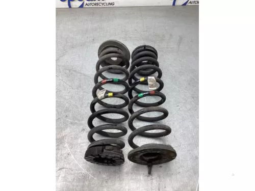 Schroefveer achter-8035501