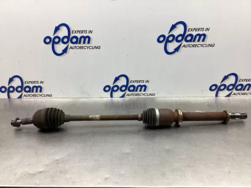 Aandrijfas rechts-voor Renault 8200378880 jh3176