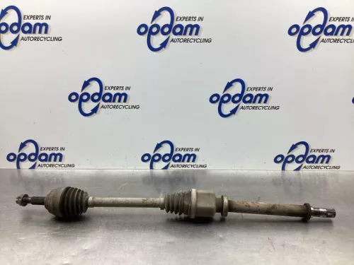 Aandrijfas rechts-voor Dacia 8200499306 jr5151