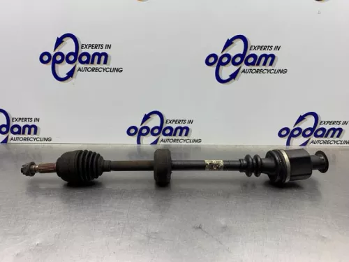 Aandrijfas rechts-voor Renault 8200684084 jb1521