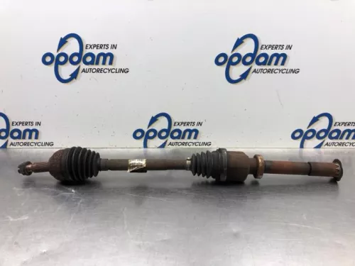 Aandrijfas rechts-voor Renault 8200216625 dp0088