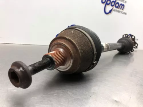 Aandrijfas rechts-voor Audi 4f0407272g gvc