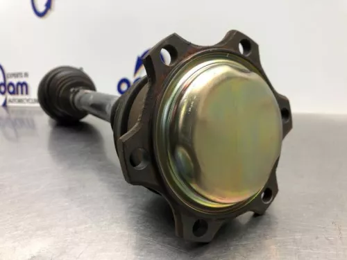 Aandrijfas rechts-voor Volkswagen 8d0407272bc fev