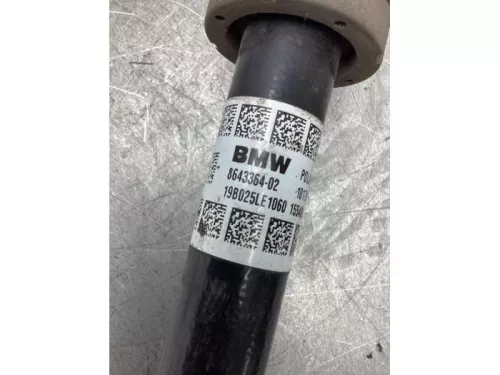 Aandrijfas rechts-voor BMW 8643364 gs658bg