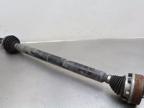 Aandrijfas rechts-voor Skoda  lub