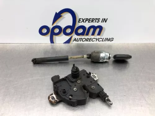 Slotmechaniek Motorkap-8207844