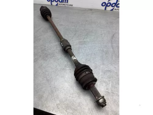 Aandrijfas rechts-voor Hyundai  pbt1