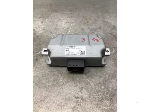 Spanningsregelaar-7916698