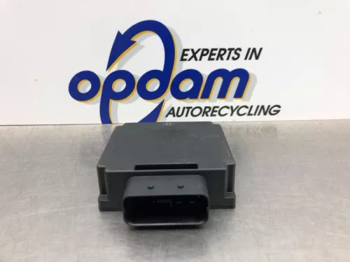 Spanningsregelaar-8190553