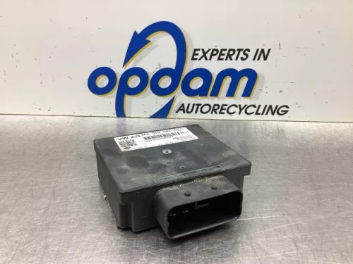 Spanningsregelaar-8023898