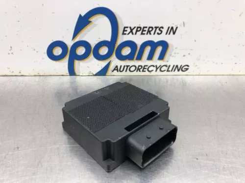 Spanningsregelaar-8099281