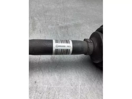 Aandrijfas rechts-voor Mercedes a2463303000 711643