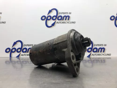 Startmotor-8190458