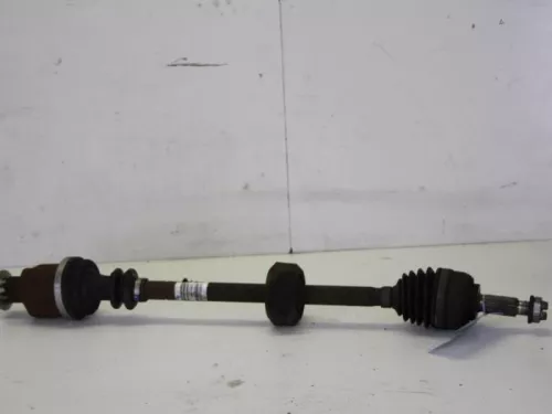 Aandrijfas rechts-voor Renault 8200684084 jb1525