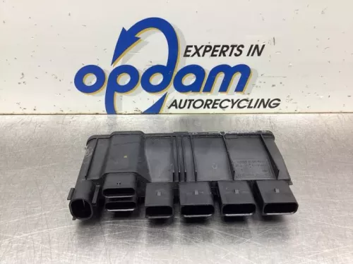 Stroomverdeler-8056778