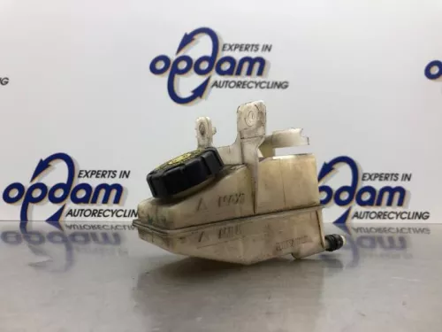 Stuurbekrachtiging Olie Reservoir-7882203