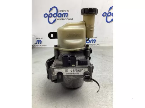 Stuurbekrachtiging Pomp-7939812