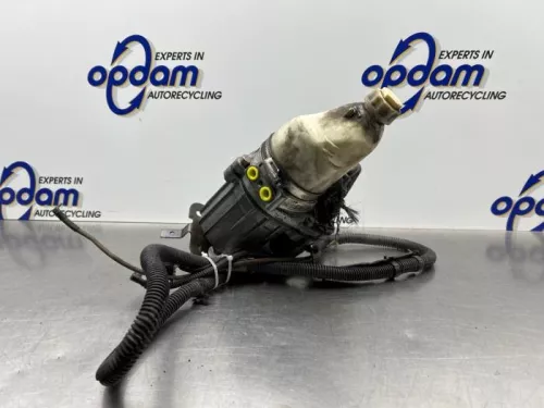 Stuurbekrachtiging Pomp-8178762