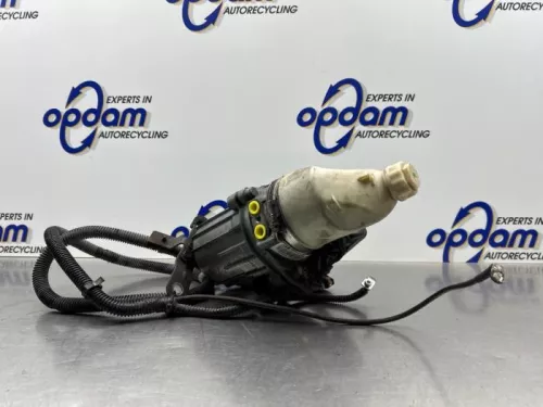 Stuurbekrachtiging Pomp-8309695