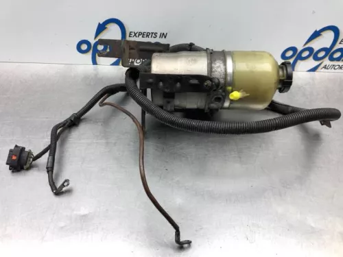 Stuurbekrachtiging Pomp-7613168