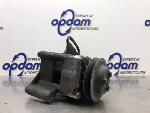 Stuurbekrachtiging Pomp-8198759