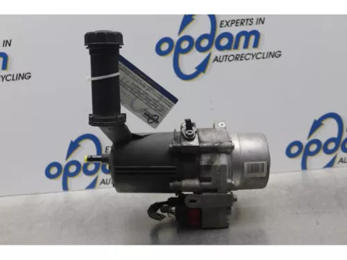 Stuurbekrachtiging Pomp-7877533