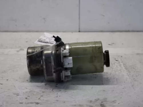 Stuurbekrachtiging Pomp-7881069